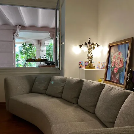 Ombrage 44m2 Riviera Palace Belle-epoque, Restomod Et Literie Prestige