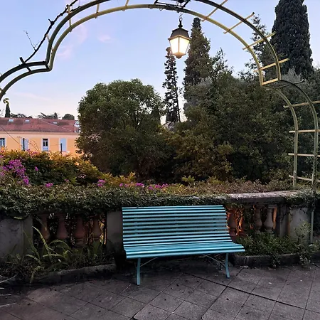 Apartamento Ombragé 44m2 Riviera Palace Belle-epoque, Restomod Et Literie Prestige *