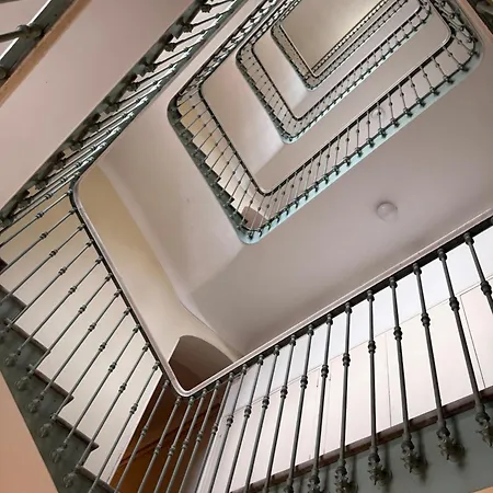 Appartamento Ombragé 44m2 Riviera Palace Belle-epoque, Restomod Et Literie Prestige Mentone